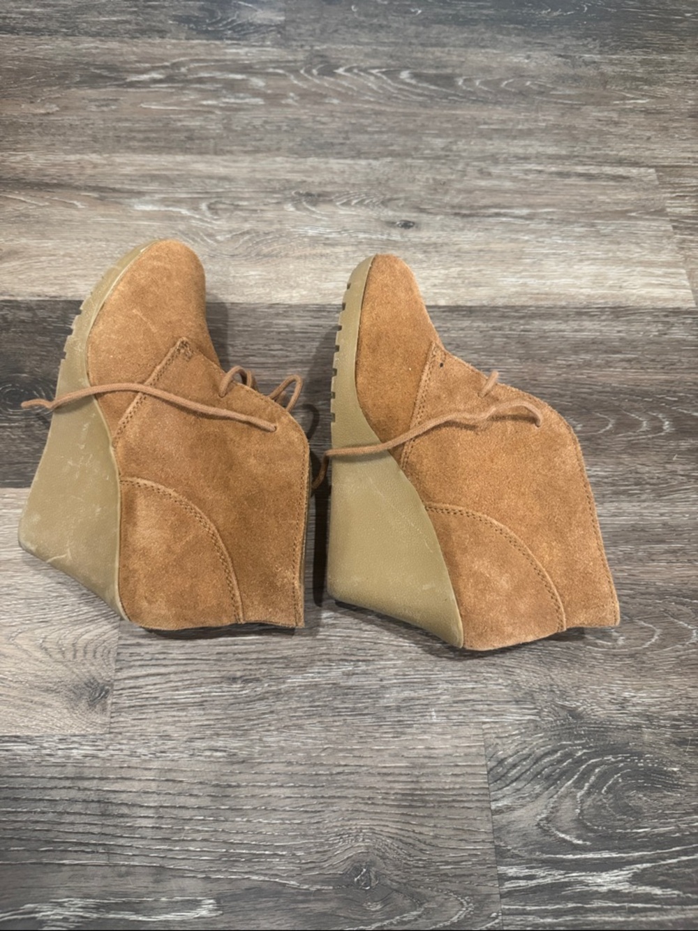 White Mountain Tan Suede Wedge Ankle Boots